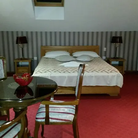 Hotel Latinski Most