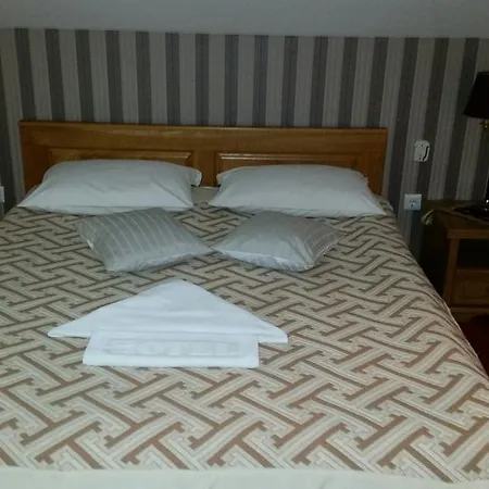 Hotel Latinski Most